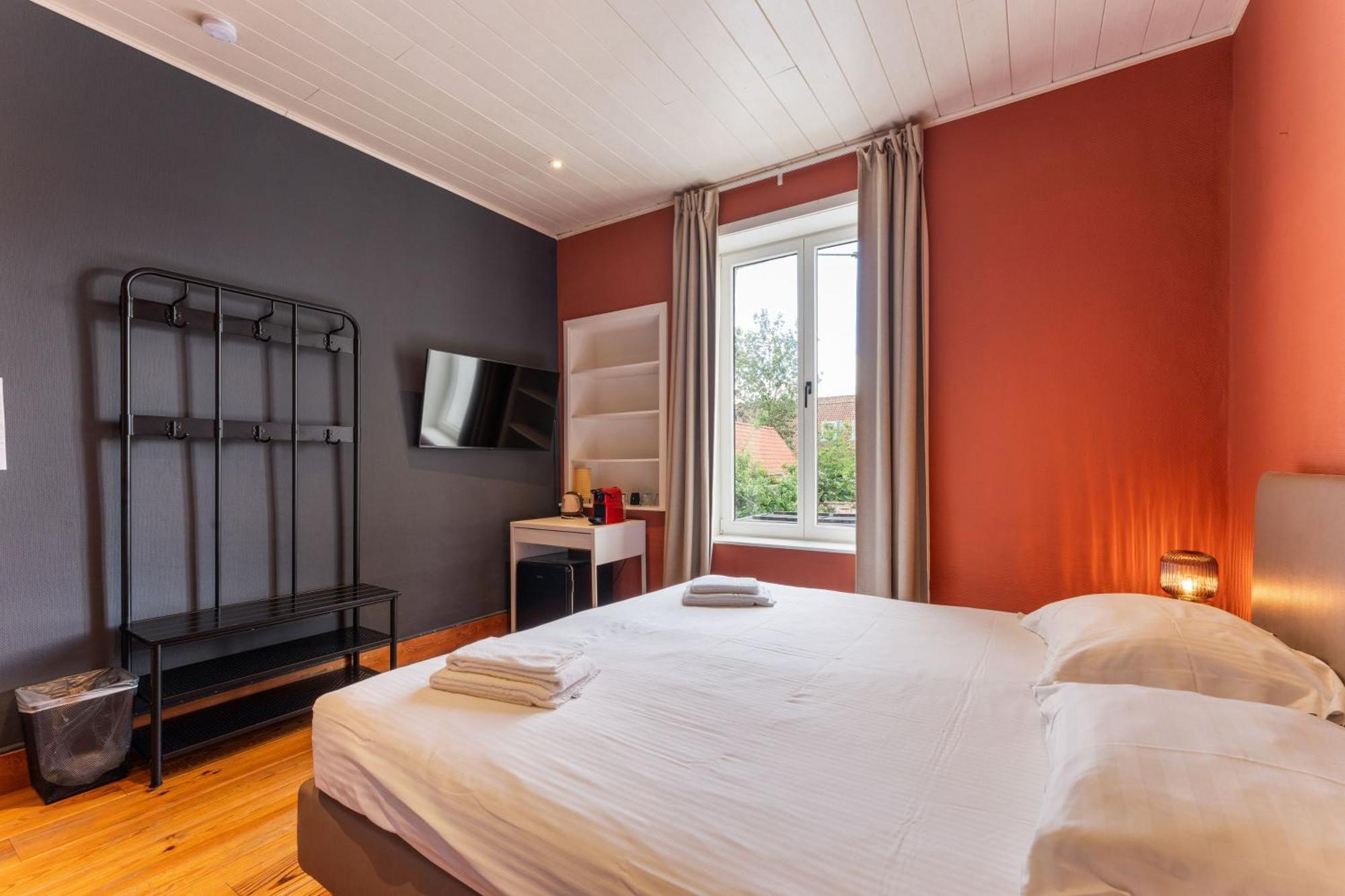 Lake Suites Bruges Exterior photo
