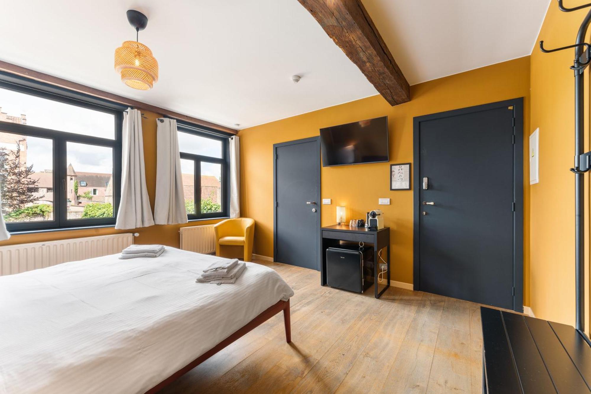 Lake Suites Bruges Exterior photo